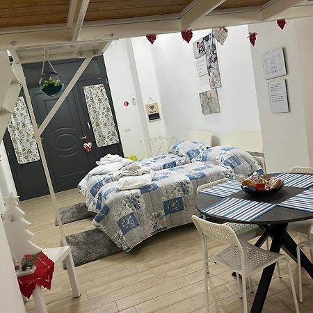 La Civetta Holiday Bari Eksteriør billede
